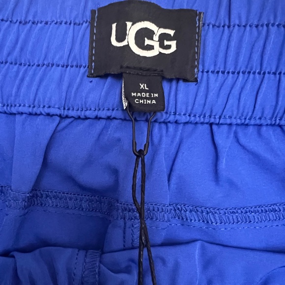 UGG Gracelynn Women's Athletic Logo Shorts in Azul Blue Size XL NEW - Picture 10 of 12
